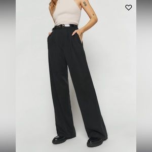 Reformation Mason Pant | Black | Size 6 | Capsule Wardrobe